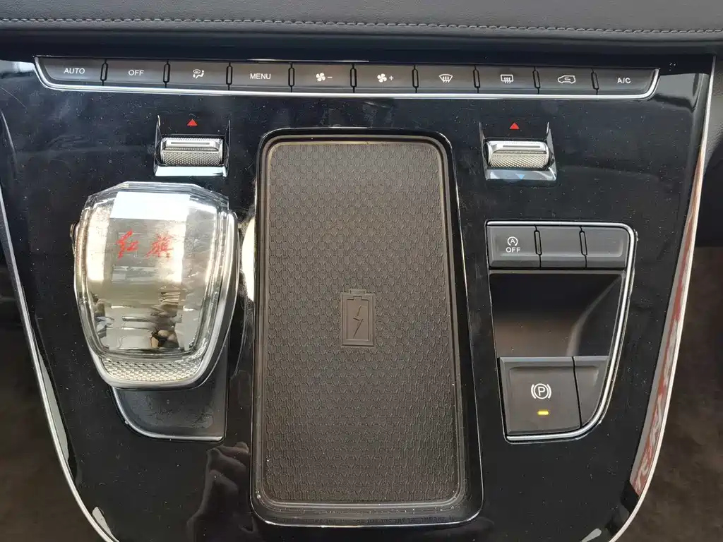 HONGQI HQ9 2023