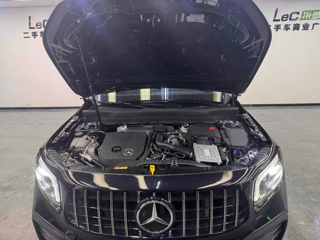 MERCEDES BENZ GLB 2021