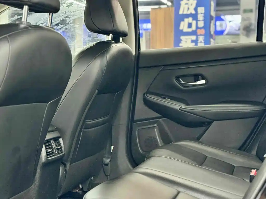 NISSAN SYLPHY 2021