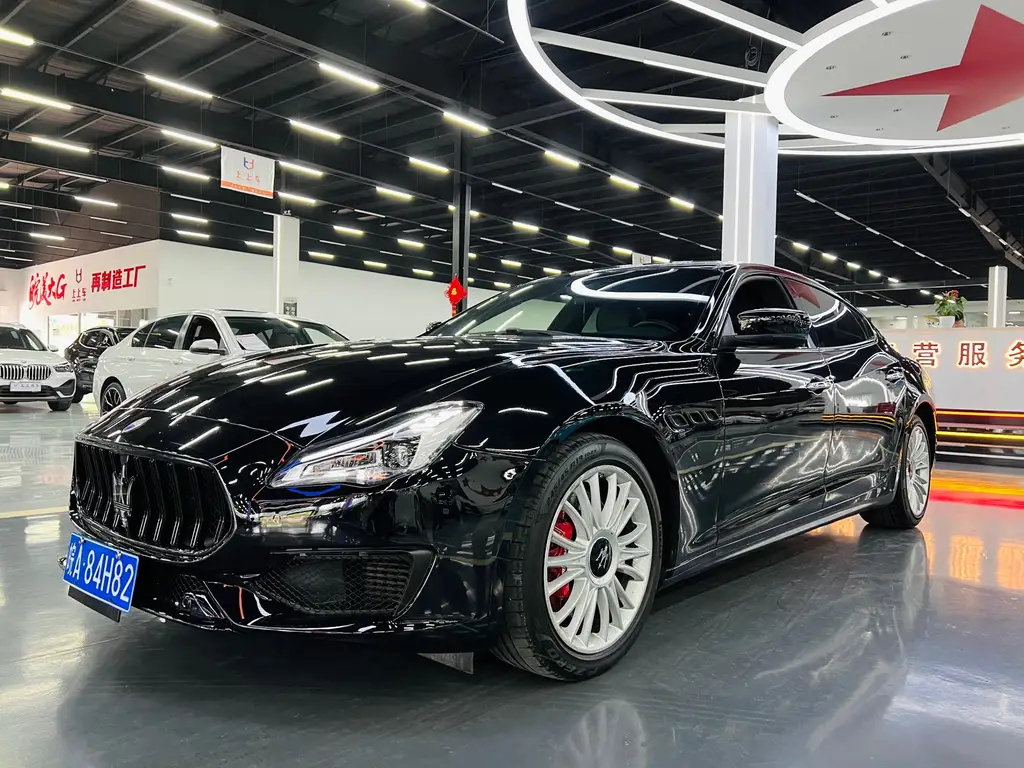 MASERATI PRESIDENT 2015