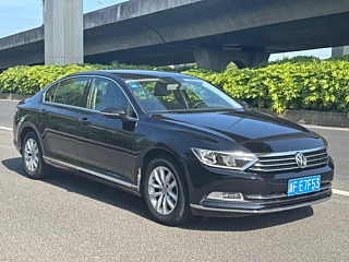 VOLKSWAGEN MAGOTAN 2017