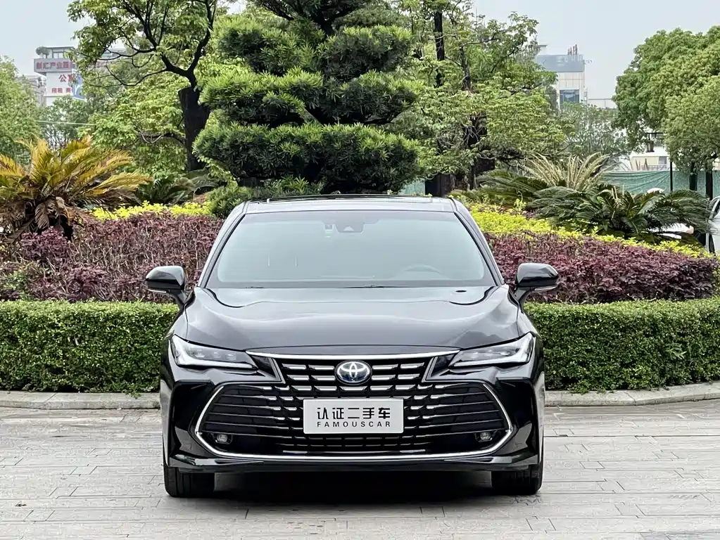 TOYOTA AVALON 2023