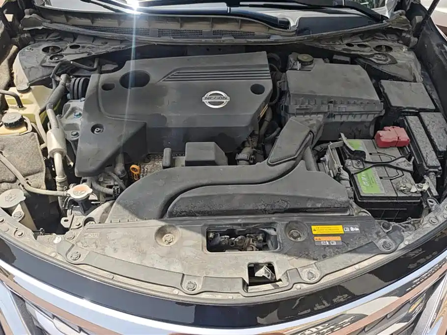 NISSAN TEANA 2014