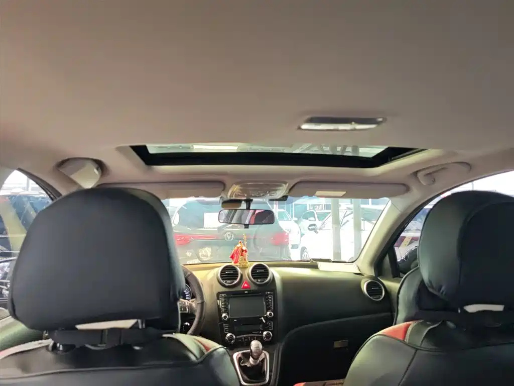 HAVAL H6 2015