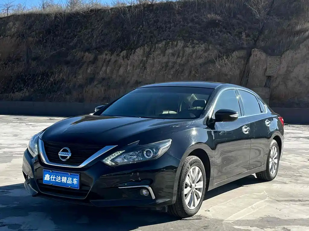 NISSAN TEANA 2016