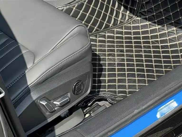 AUDI A6L 2023