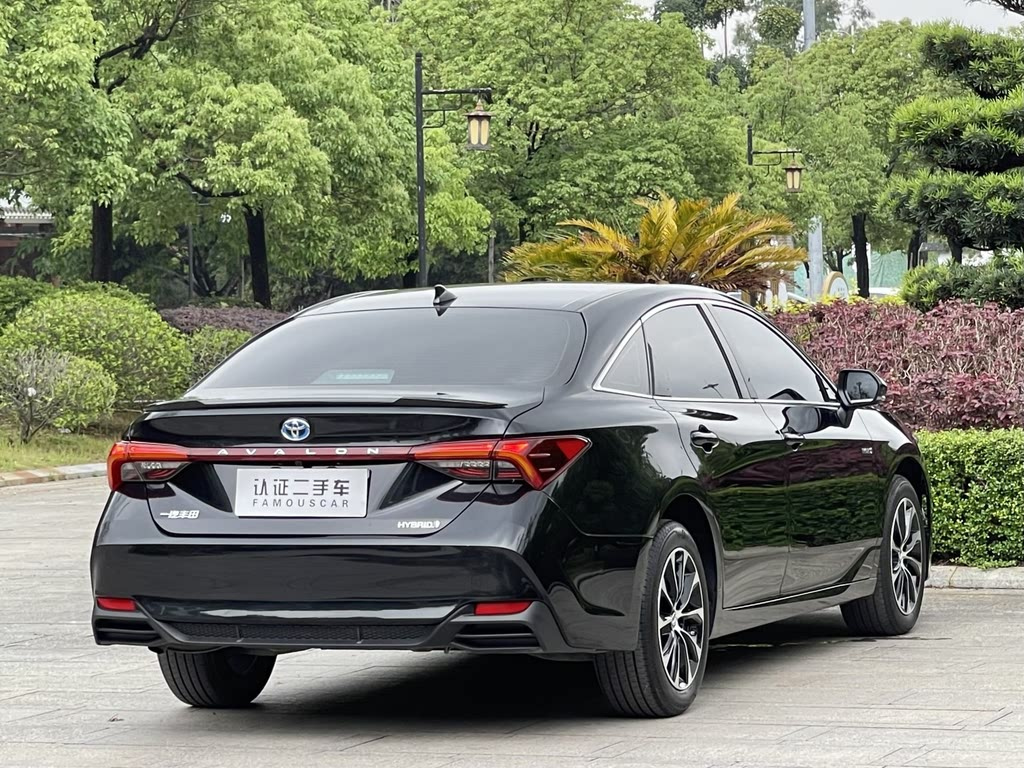 TOYOTA AVALON 2023