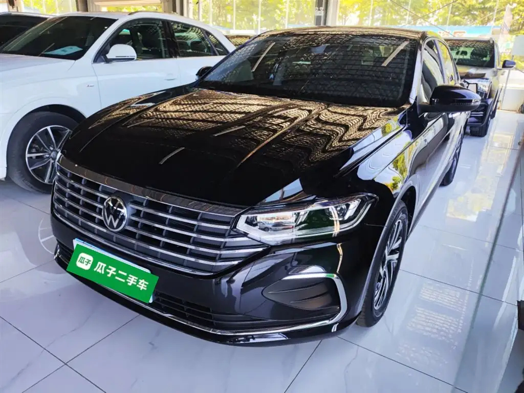 VOLKSWAGEN LAVIDA 2024