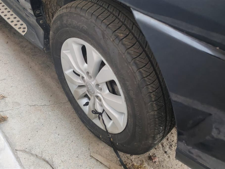 KIA SPORTAGE 2013