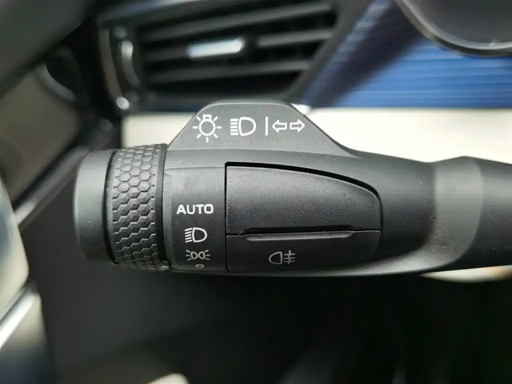 GEELY AUTO BOYUE 2022
