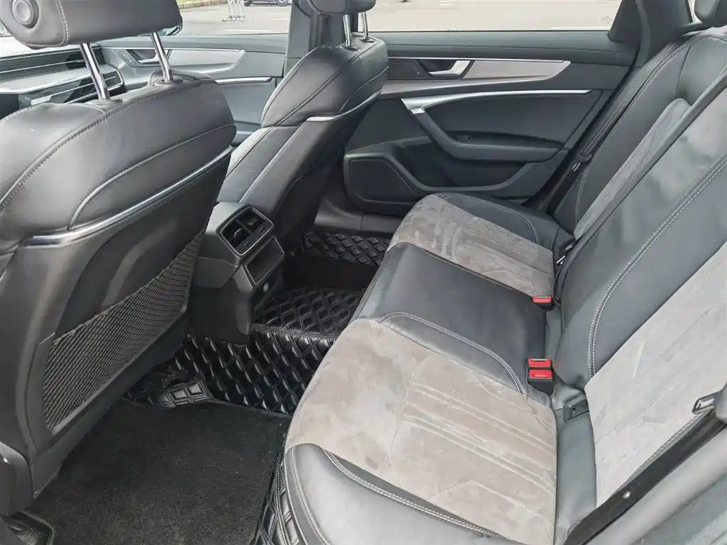 AUDI A6L 2021