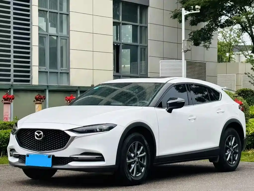 MAZDA CX-4 2020