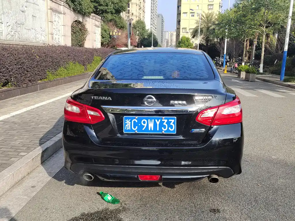 NISSAN TEANA 2017