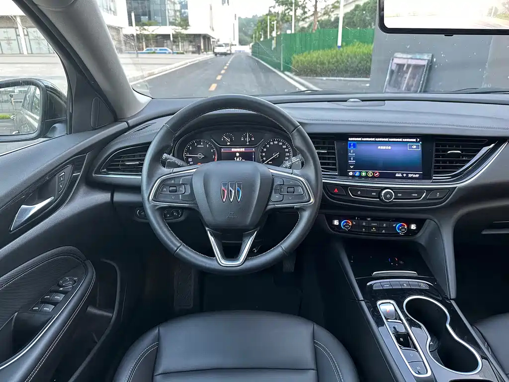 BUICK REGAL 2024