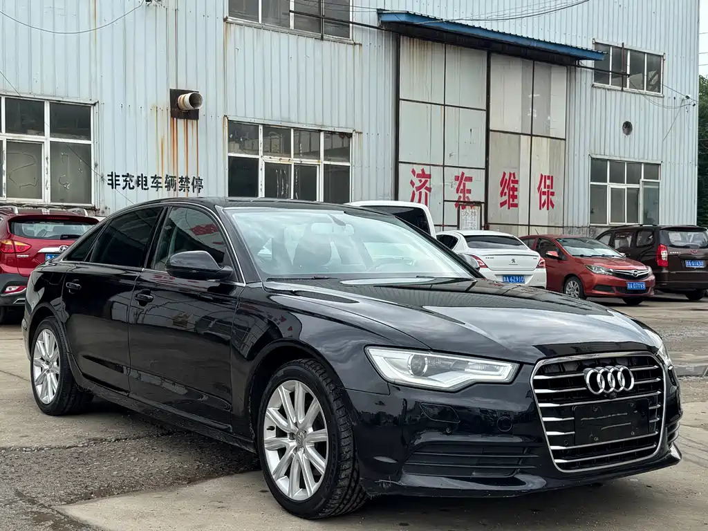 AUDI A6L 2015