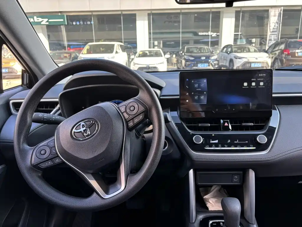 TOYOTA FRONTLANDER 2023