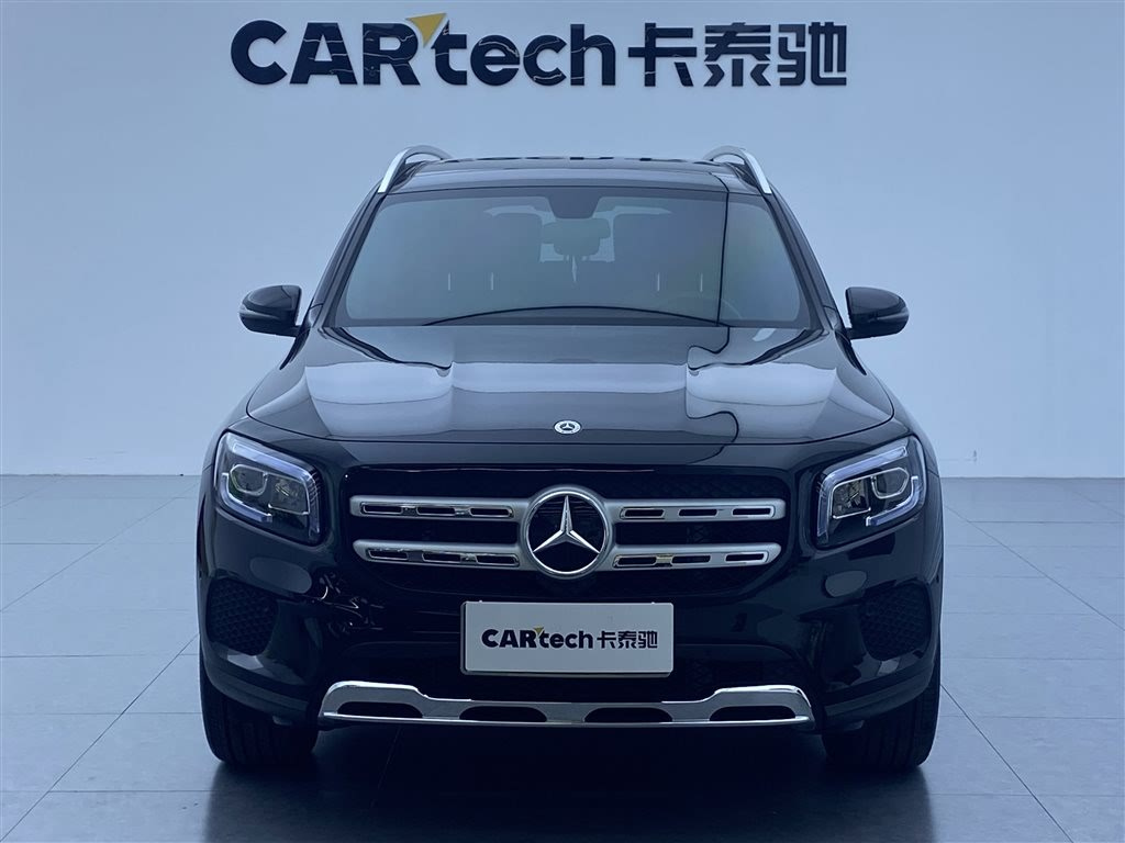 MERCEDES BENZ GLB 2023