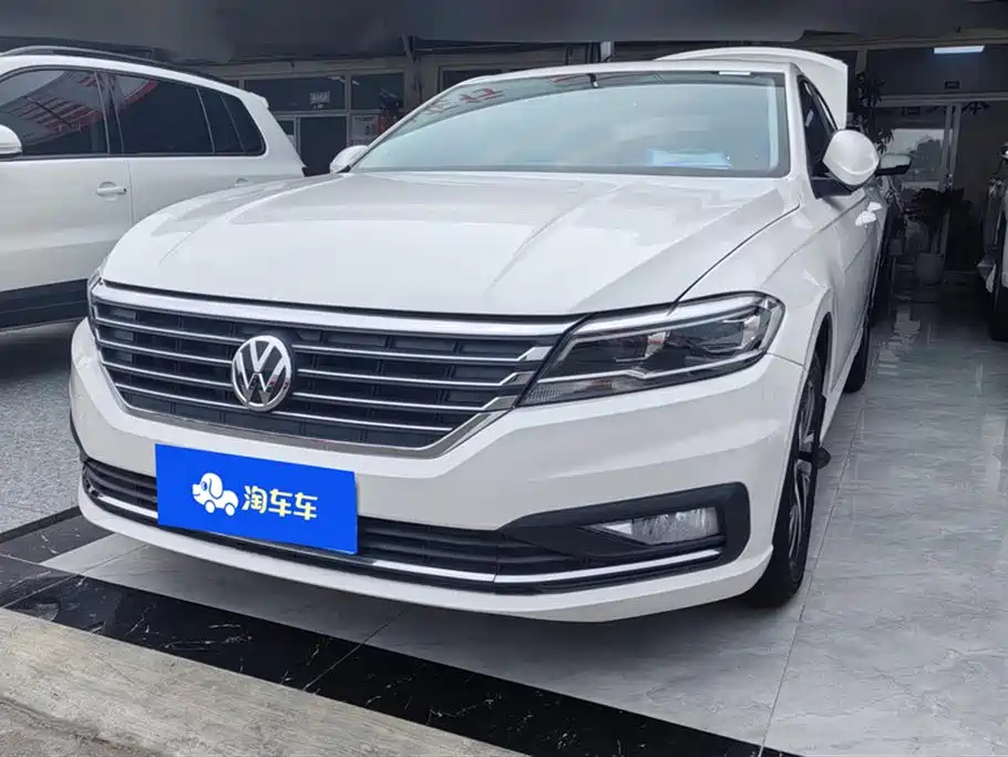 VOLKSWAGEN LAVIDA 2022