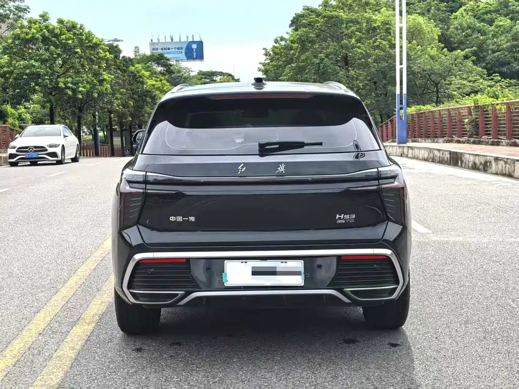 HONGQI HS3 2023