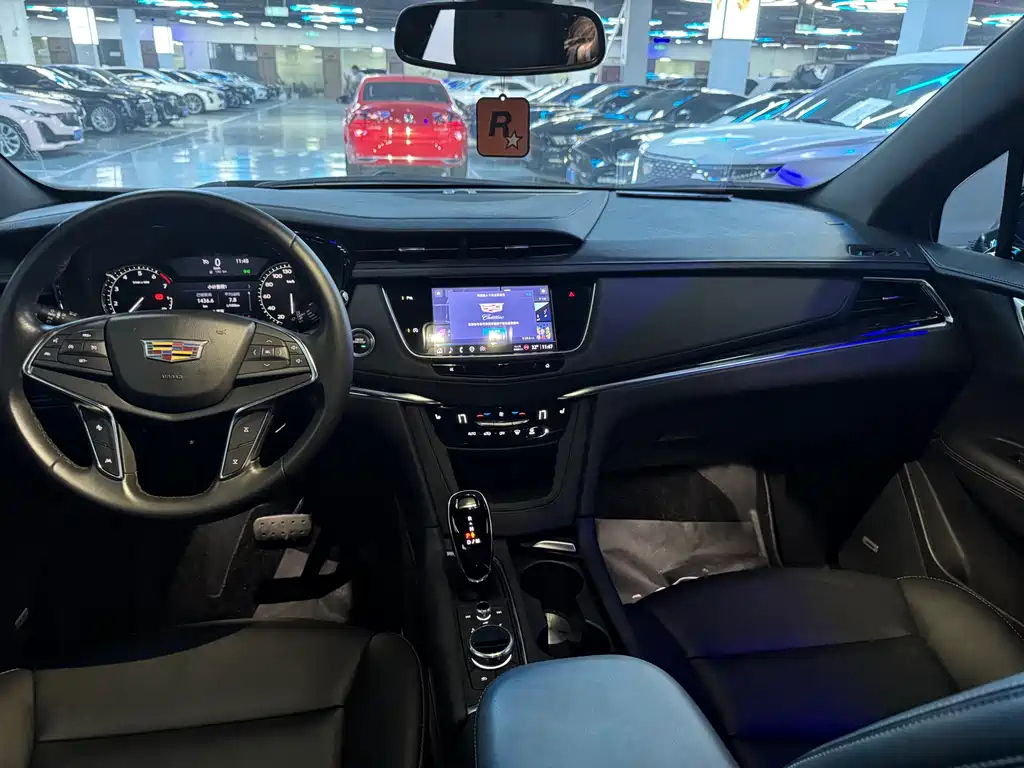 CADILLAC XT5 2023
