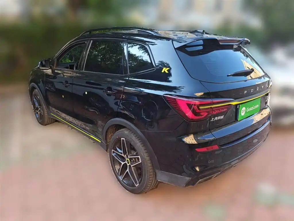 ROEWE RX5 2021