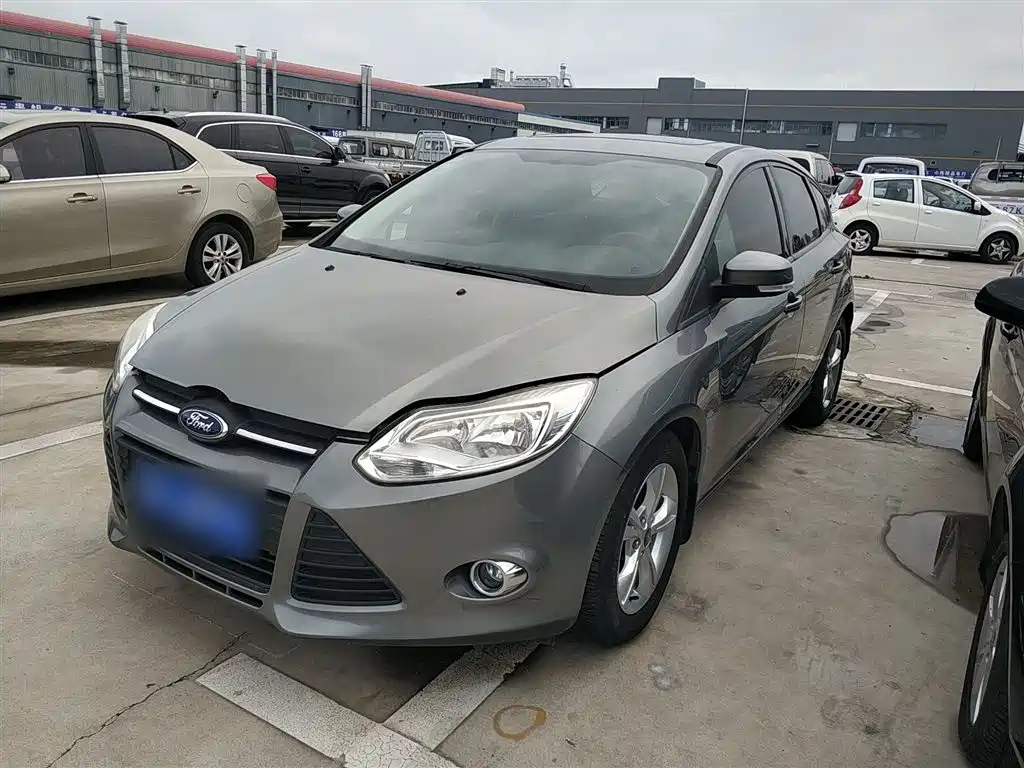 FORD FOCUS 2012