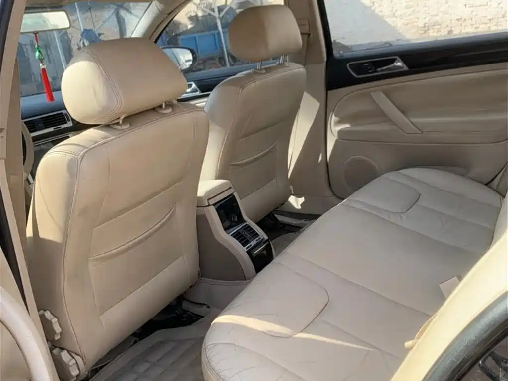 VOLKSWAGEN OTHER 2011