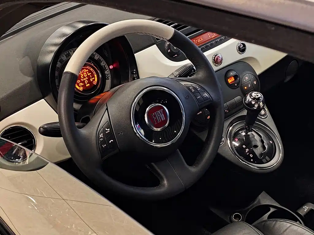 FIAT 500 2012