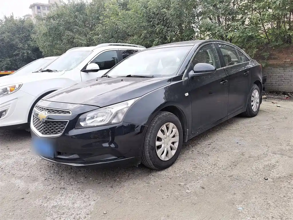CHEVROLET CRUZE 2015