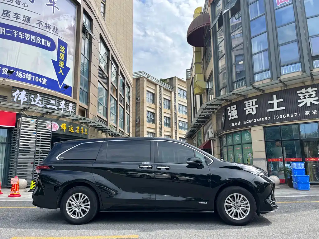 TOYOTA SIENNA SIENNA 2022