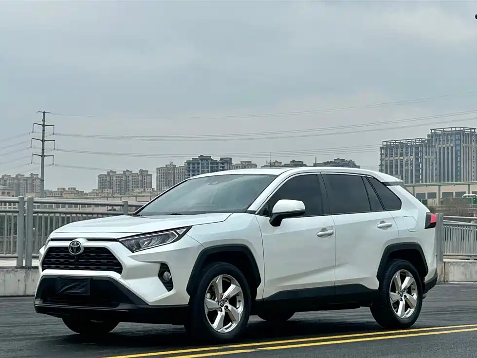 TOYOTA RAV4 RONGFANG 2020