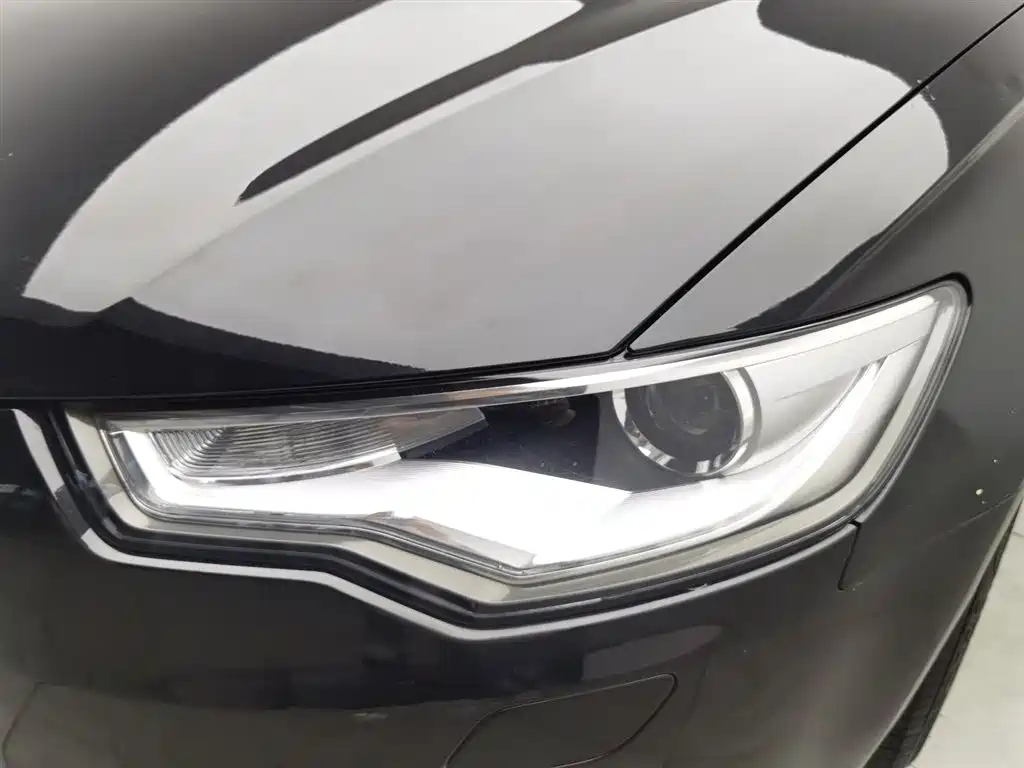 AUDI A6L 2014