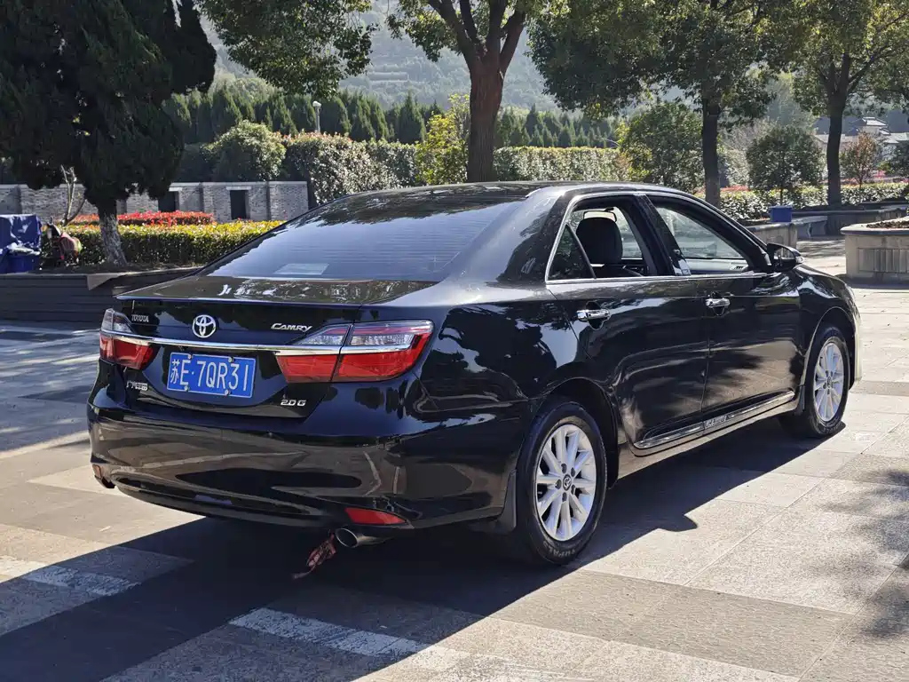 TOYOTA CAMRY 2017