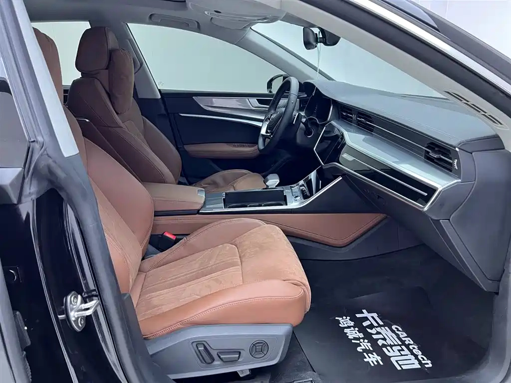 AUDI A7L 2024