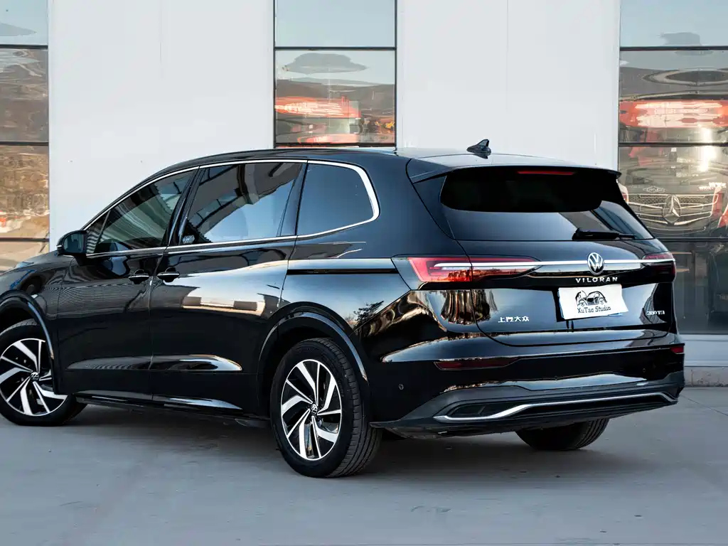 VOLKSWAGEN VILORAN 2022