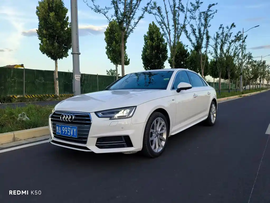 AUDI A4L 2018