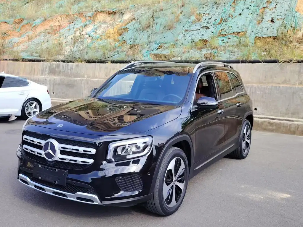 MERCEDES BENZ GLB 2020