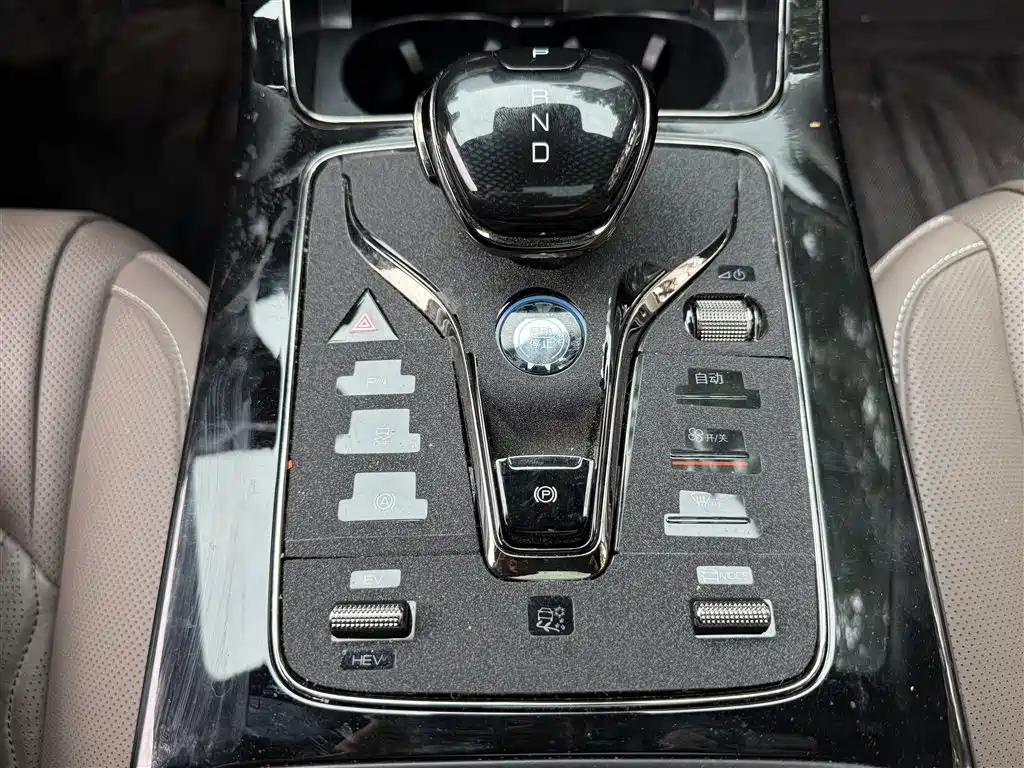 BYD HAN 2024