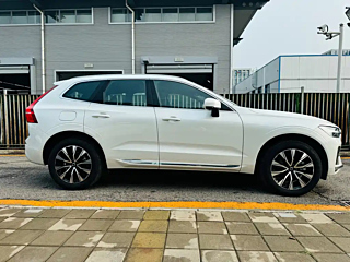 VOLVO XC60 2025 YEAR B5 4WD DELUXE EDITION 2025