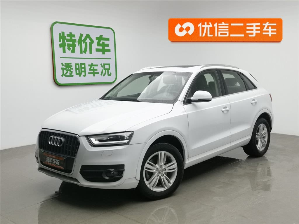 AUDI Q3 2015