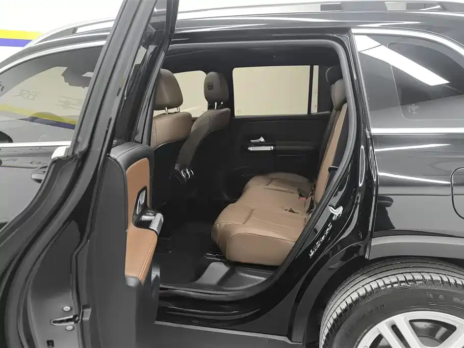 MERCEDES BENZ GLB 2022