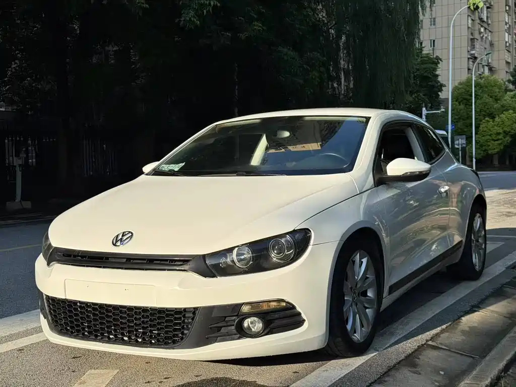 VOLKSWAGEN SCIROCCO 2011