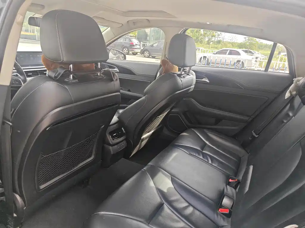 HONGQI H5 2019
