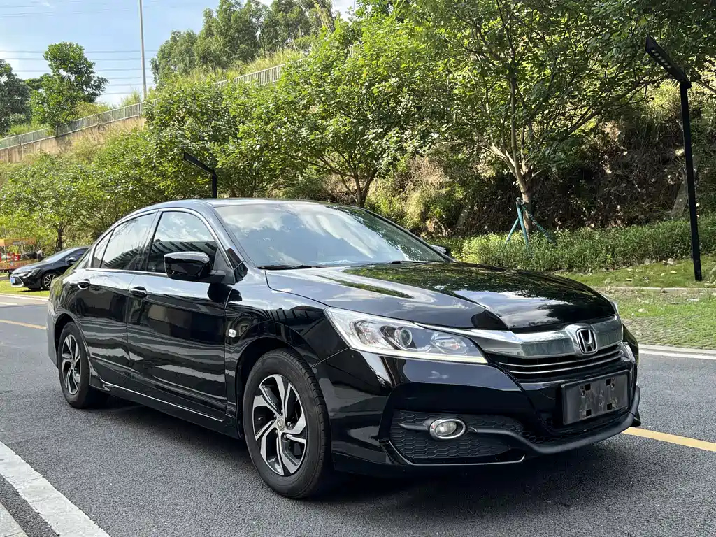 HONDA ACCORD 2016
