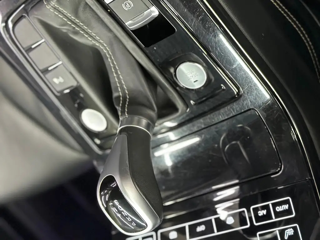 HONGQI H5 2019