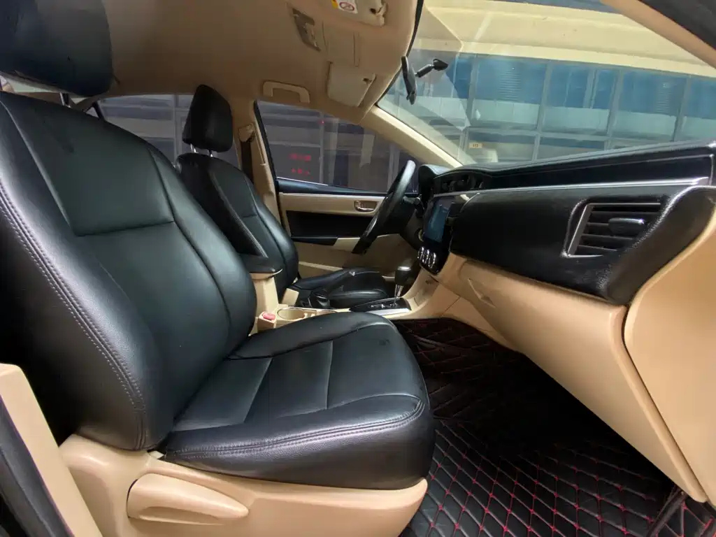 TOYOTA COROLLA 2014