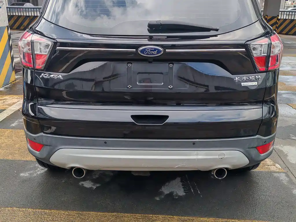 FORD ESCAPE 2017