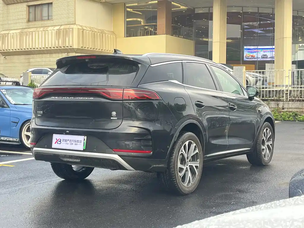 BYD TANG NEW ENERGY 2025