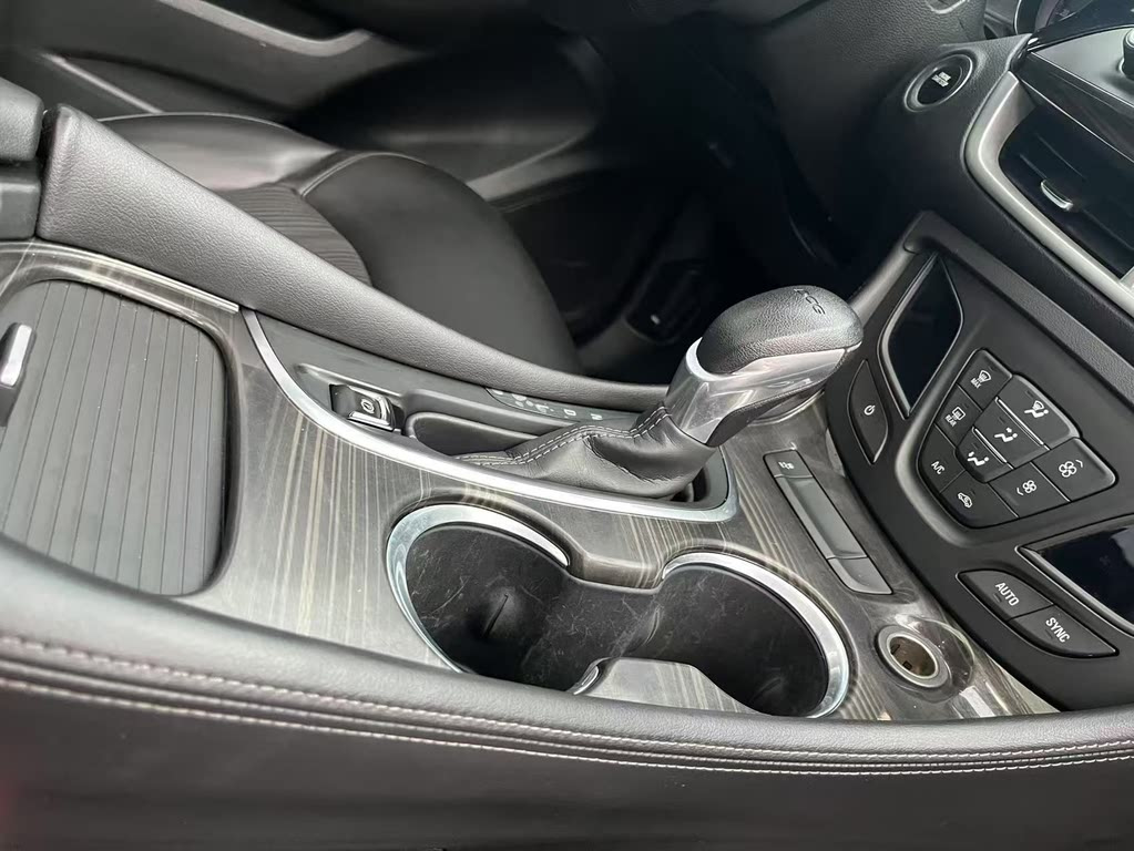 BUICK ENVISION 2021
