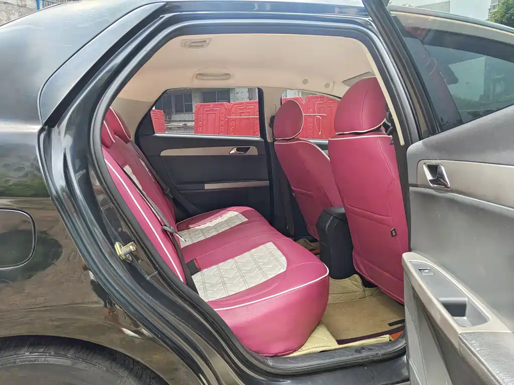 DONGFENG AEOLUS S30 2014